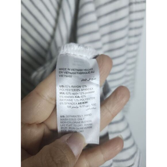 Zenergy by Chico's Jersey Knit White & Grey Striped Open Caridgan 2 or Large - Picture 8 of 8